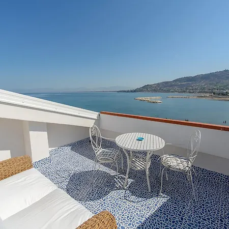 Vistamare 4* Агрополи