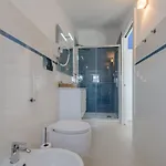 Vistamare Bed & Breakfast 4*